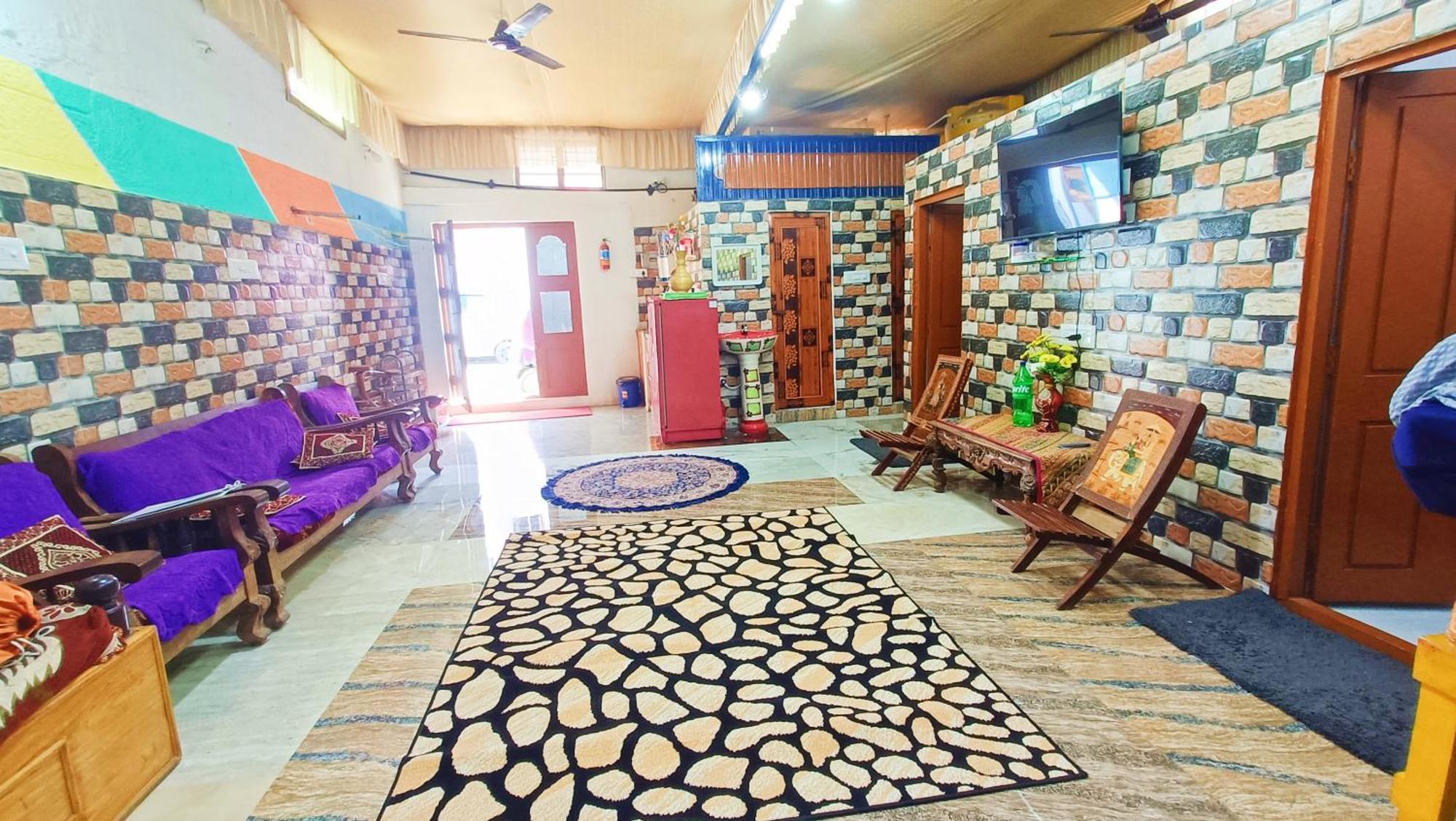 Sahara Family Homestay Mysore Exterior foto